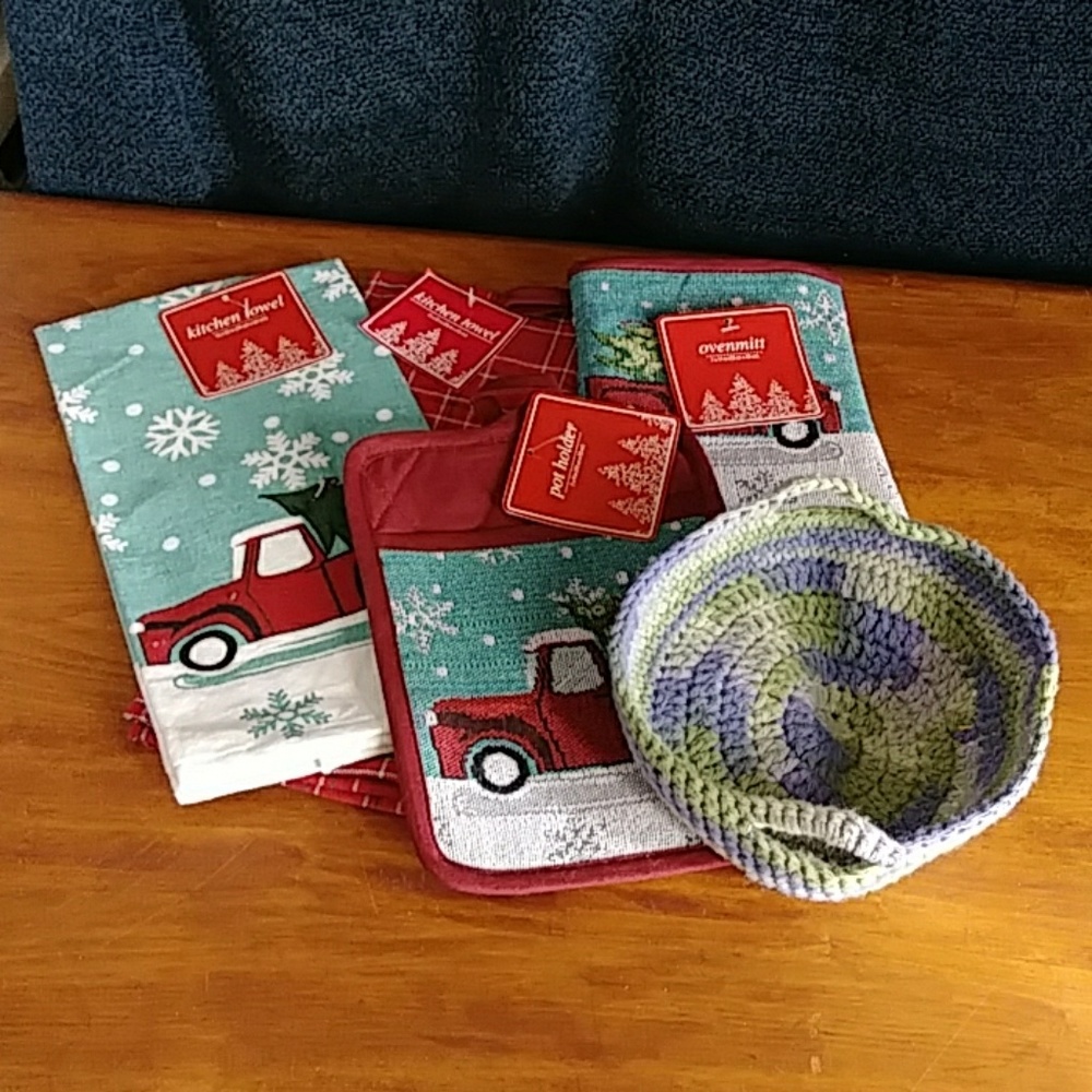 Christmas kitchen towels